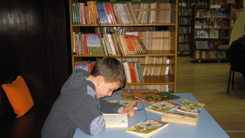 В монтанското село Комарево искат да си върнат читалището и