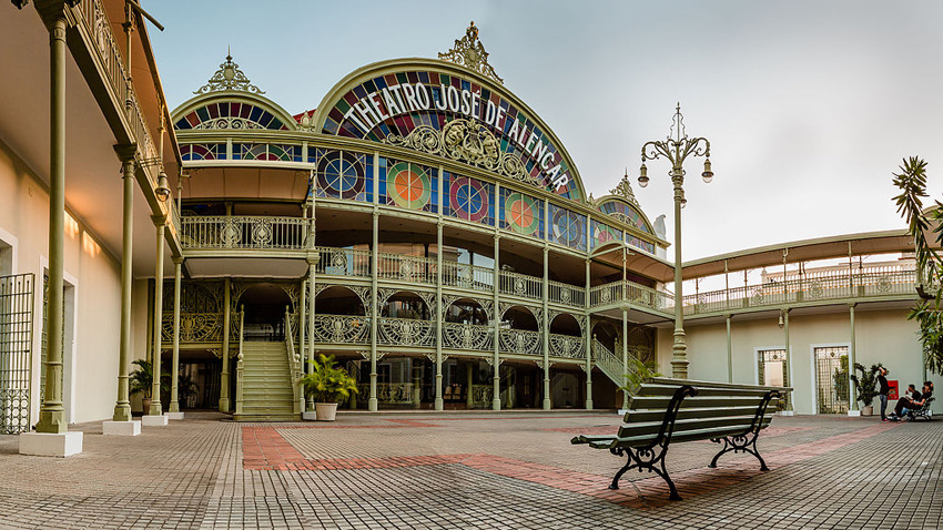 The theater house in Fortaleza