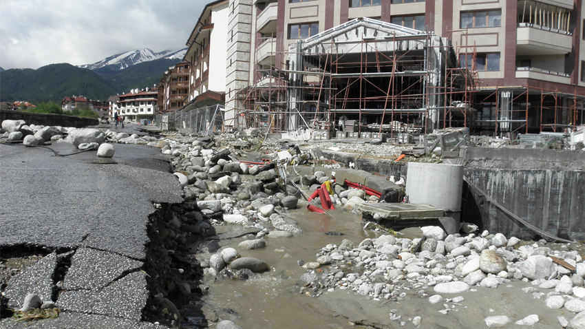 Damage caused by the overflow of the Glazne River in Bansko after the floods several years ago