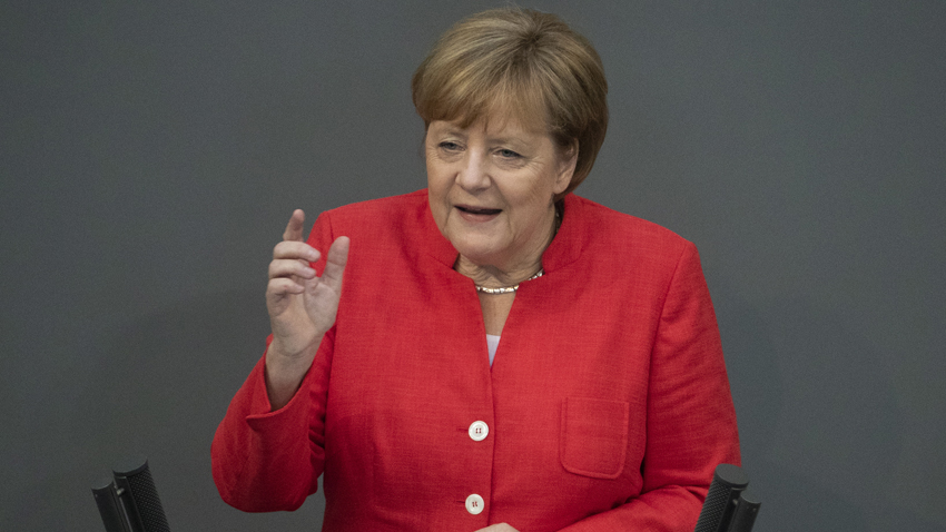 Германската канцлерка Ангела Меркел предупреди днес президента на САЩ Доналд