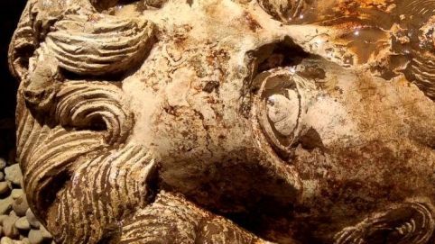 Археолози са открили в Египет бюст на римския император Марк