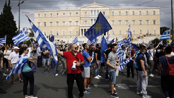 Приключват дебатите в гръцкия парламент по договора за името на