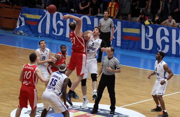 Отборът на Рилски спортист Самоков спечели за втори път в