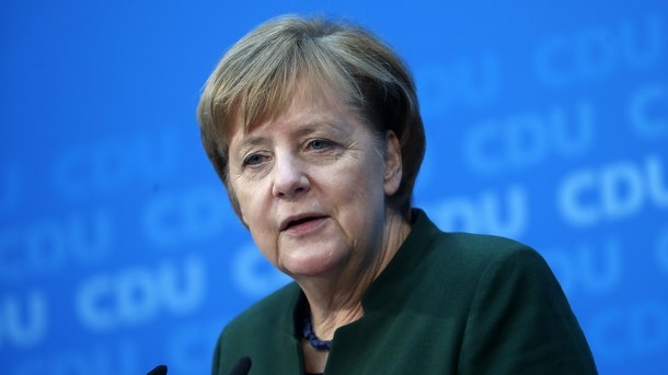 Германският канцлер Ангела Меркел покани днес официално Социалдемократическата партия на