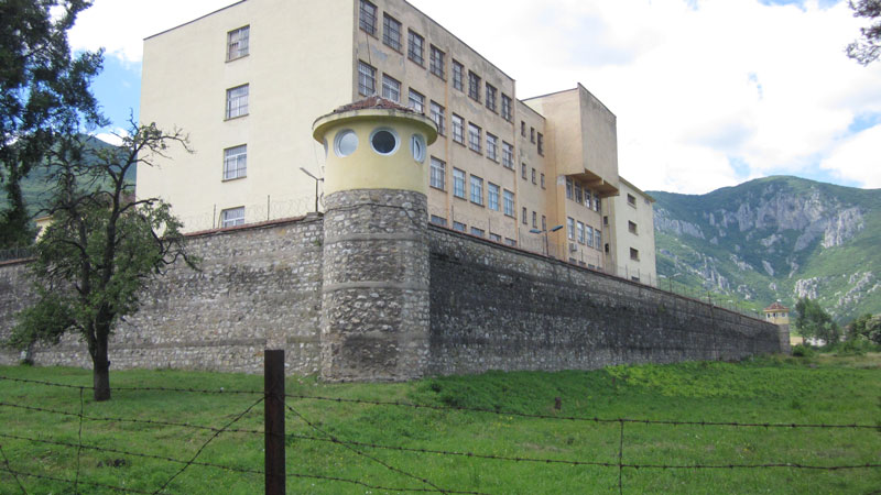 Ръстът на броя затворниците в България през 2016 година процентно