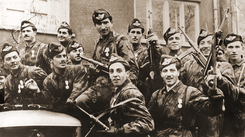 Pritja e Batalionit me Parashutë, nëntorin e vitit 1944