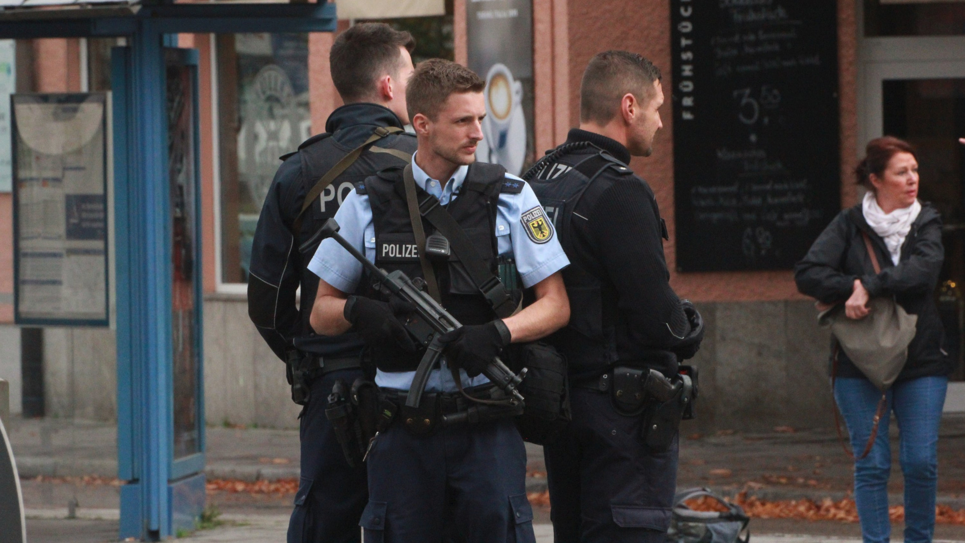 Няма данни инцидентът, при който мъж нападна минувачи в Мюнхен,