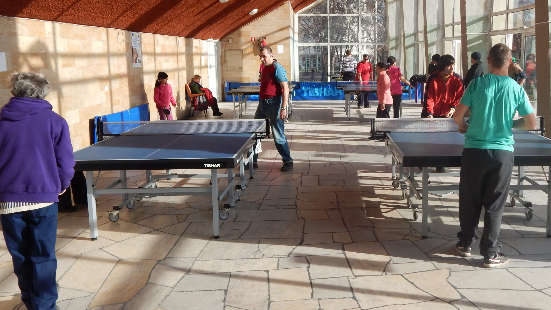 Деца с различни заболявания посещават занимания по тенис на маса във Видин, Снимка: Радио ВИДИН Архив