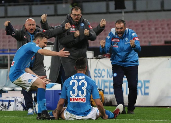 Наполи победи с 1 0 Дженоа в мач от 29 ия кръг