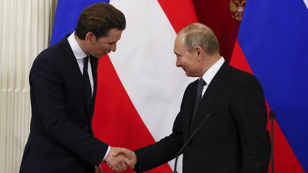 Русият президент Владимир Путин заминава на работно посещение в Австрия