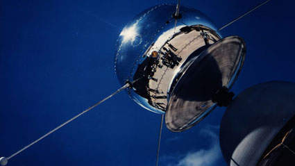 Космический сателлит США Vanguard 1, выпущенный в 1958 г., вероятно, останется в орбите 240 лет.