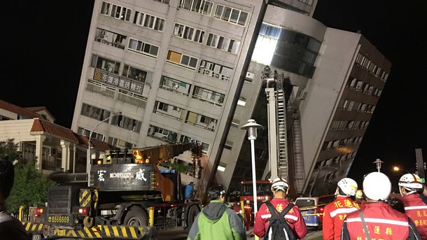 Земетресение с магнитуд 6 4 по Рихтер предизвика разрушения в Тайван
