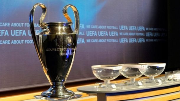 Европейската футболна асоциация УЕФА въведе правилото за четвърта смяна по
