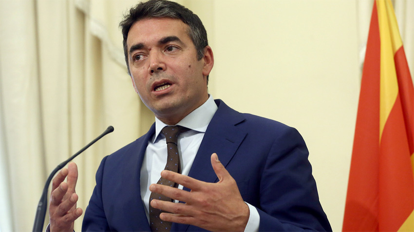 Външните министри на Македония и Гърция сформират работни групи за