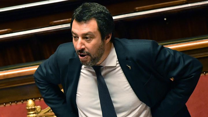 Италианският вътрешен министър Матео Салвини заяви днес че без официално