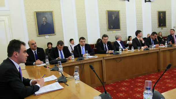 Депутатите от временната комисия за продажбата на българските активи на