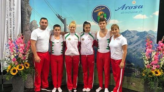 Българските състезатели спечелиха два бронзови медала в синхронните скокове при