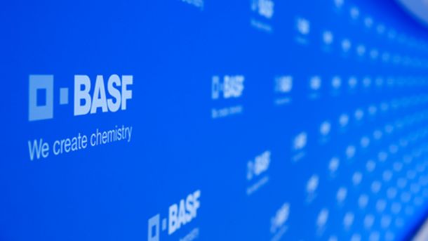Компанията BASF обяви в петък че е подписала споразумение за