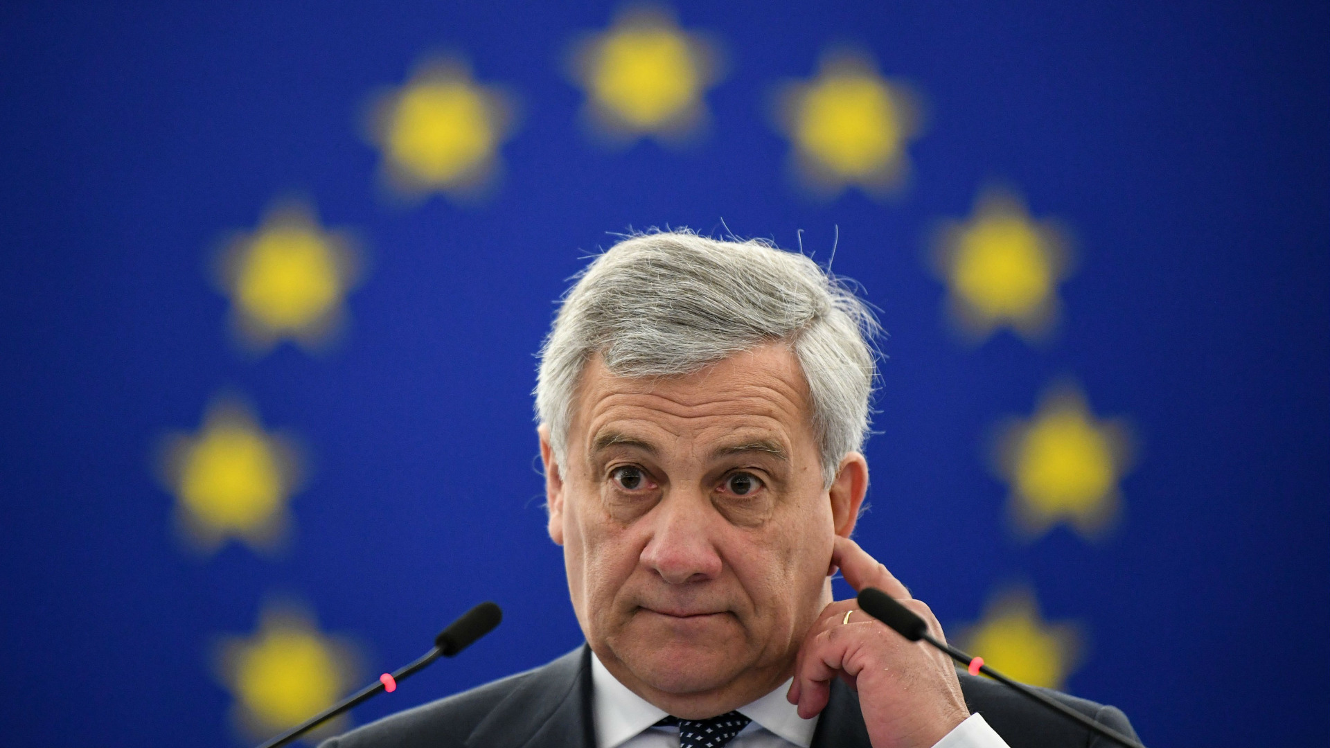 Председателят на Европейския парламент Антонио Таяни призова европейските лидери да