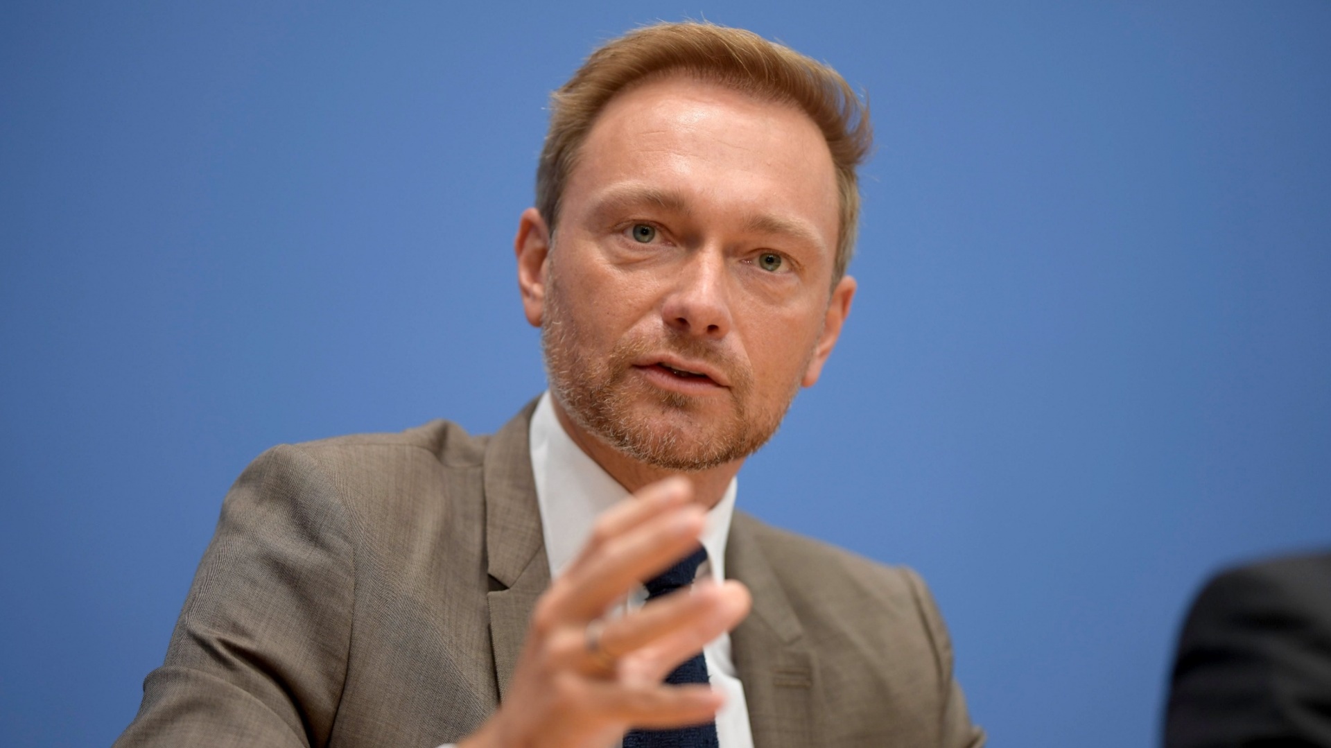 Лидерът на либералната германска Свободна демократическа партия Кристиан Линднер заяви
