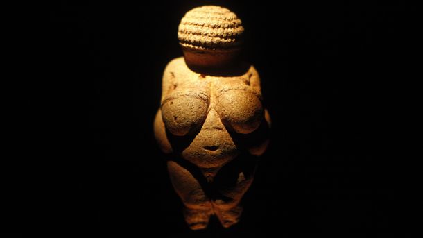 Фейсбус се извини за цензурирането на древната статуетка Вилендорфската Венера