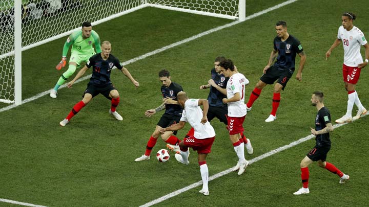 Голът на датския национал Матиас Йоргенсен срещу Хърватия не попадна
