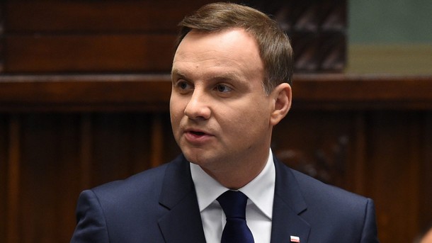 Президентът на Полша Анджей Дуда предложи поправки в конституцията които