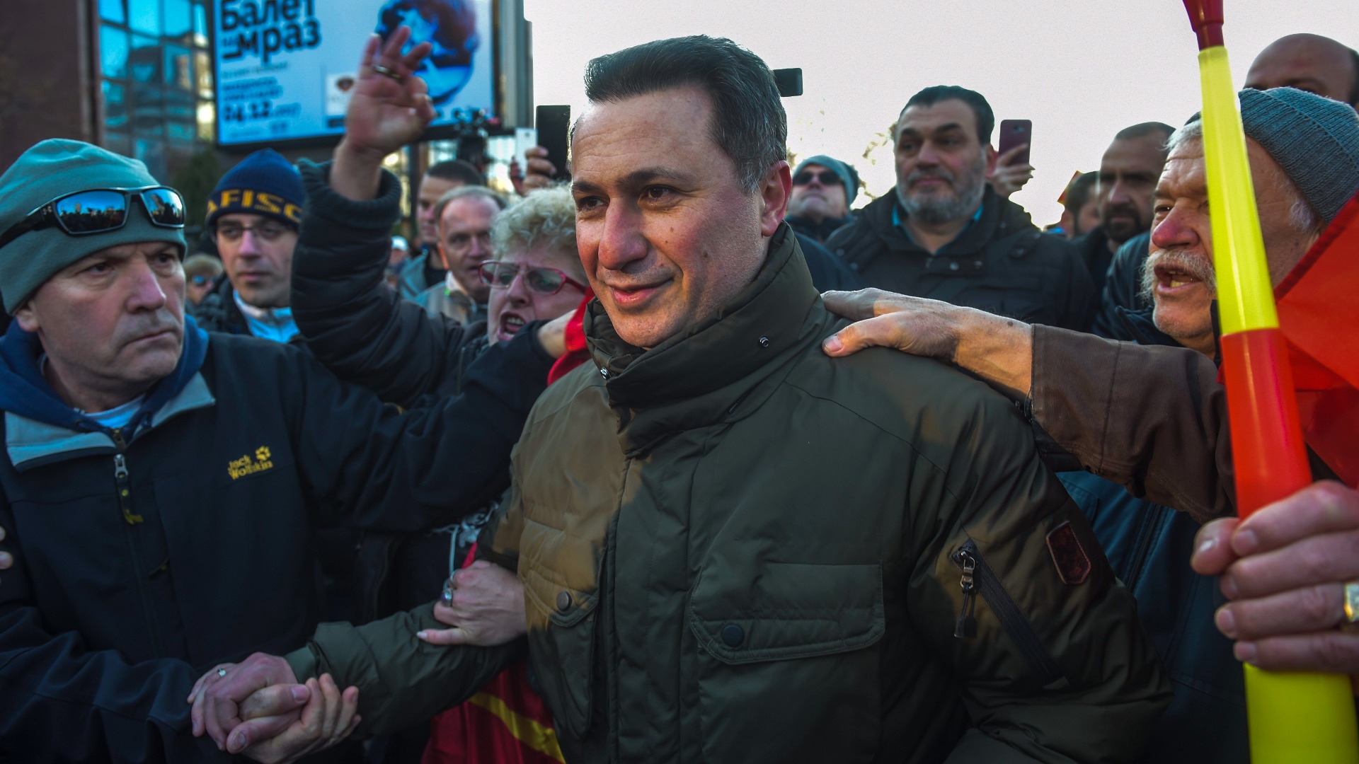 Лидерът на македонската опозиция Никола Груевски лично оглави протест в