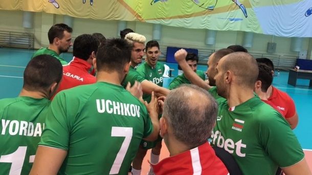 Мъжкият ни национален отбор по волейбол отстъпи пред Русия с