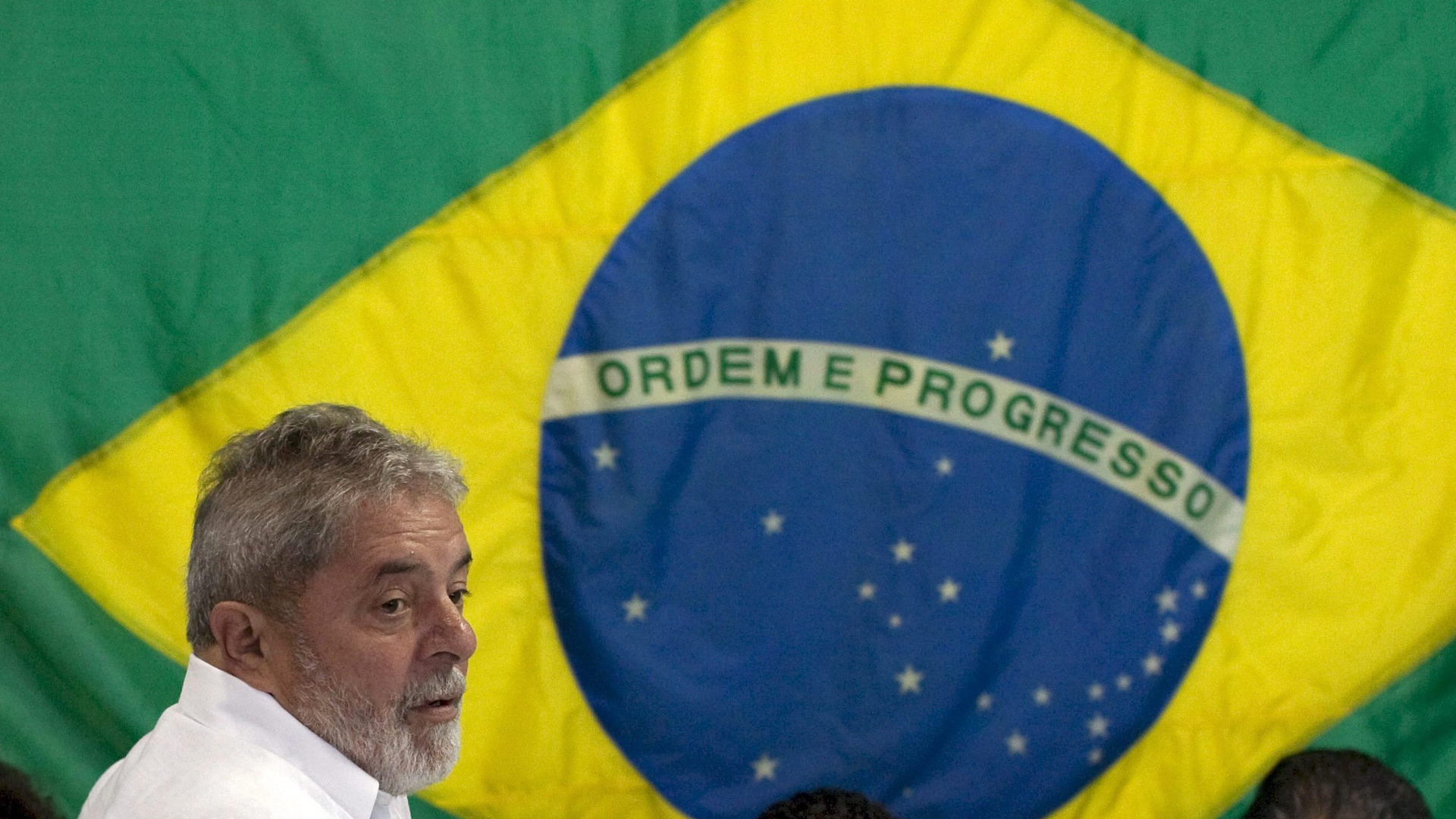 Бившият бразилски президент Лула да Силва пристигна в затвора в