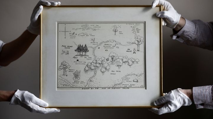 Оригиналната карта на Голямата гора от Мечо Пух   беше продадена 
