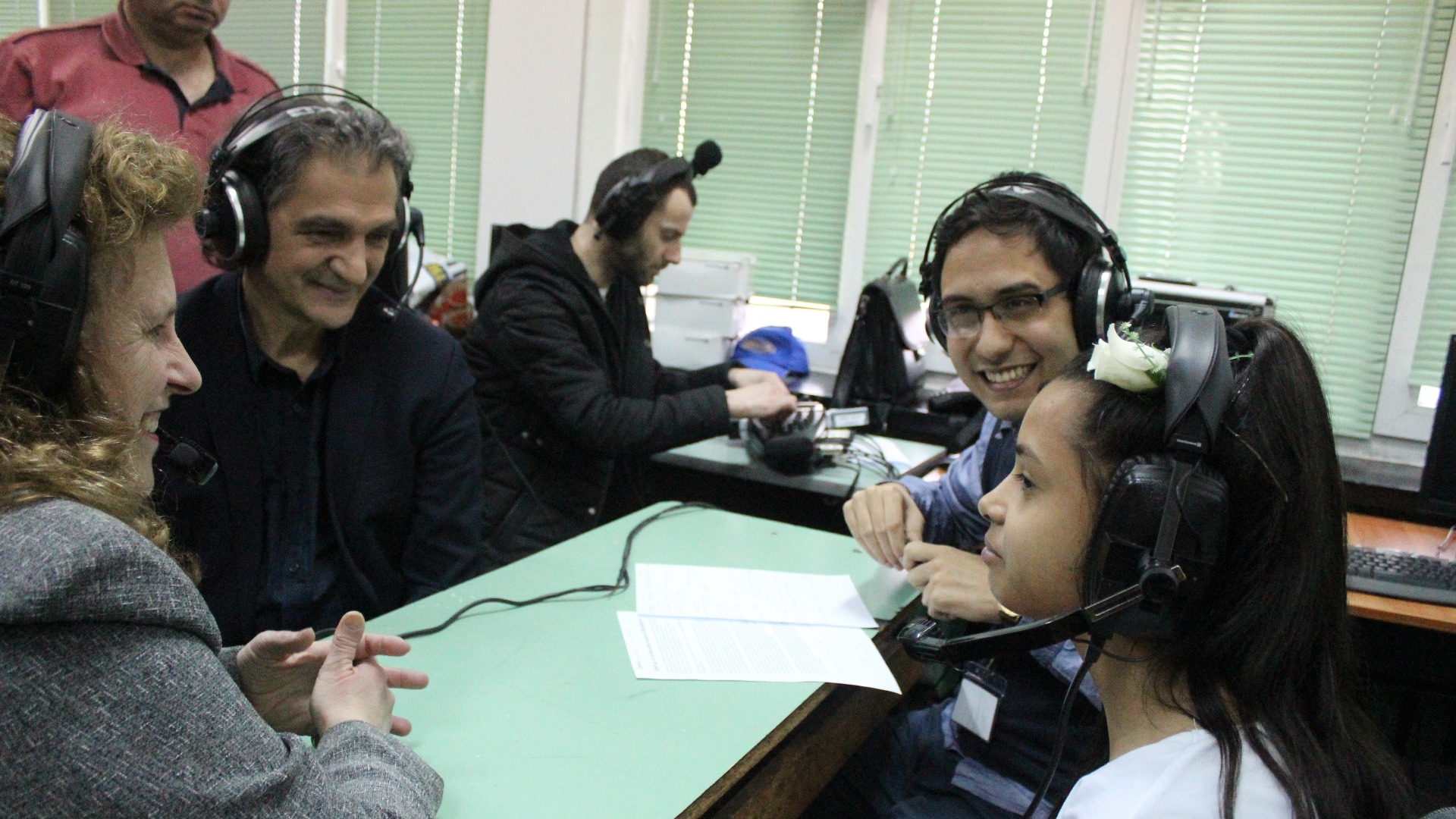 Известният унгарски китарист Ференц Шнетбергер търси талантливи ромски деца в