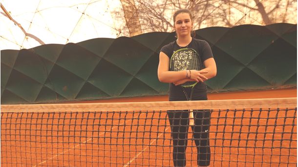 Най силната българска тенисистка при девойките Гергана Топалова води пълноценни тренировки