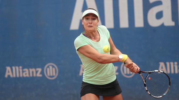Елица Костова отпадна в четвъртфиналите на тенис турнира на червени