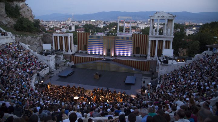 Летният фестивал Opera Open на сцената на Античния театър в