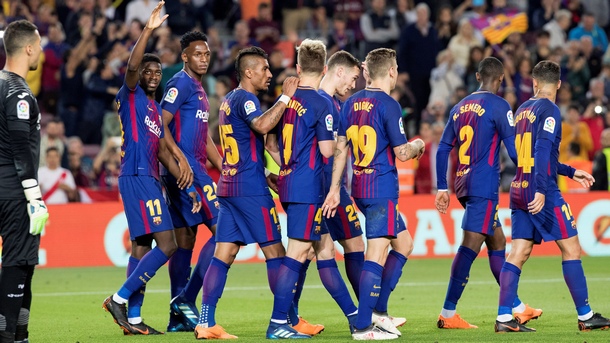 Испанският футболен шампион Барселона ще играе контролен мач с Мамелъди