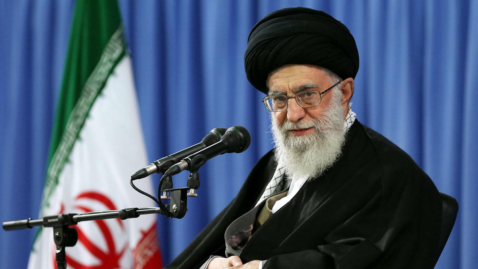Върховният духовен водач на Иран Аятолах Хаменей предупреди САЩ че