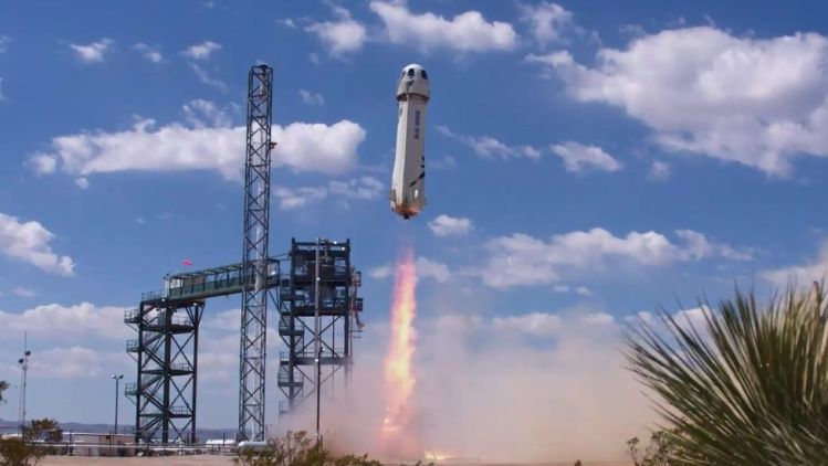 Blue Origin извърши тестови изпитания на ракетата New Shepard съобщават
