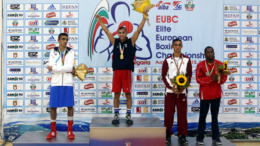 Даниел с золотой медалью чемпиона Европы в Самокове.