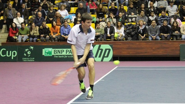  Александър Лазов се класира за полуфиналите на турнира по тенис