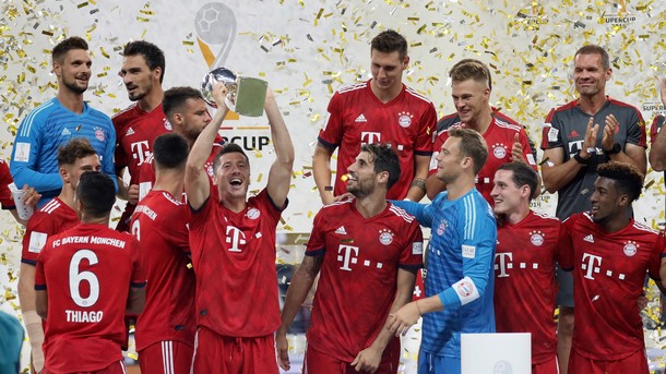 Байерн Мюнхен спечели Суперкупата на Германия след разгром над Айнтрахт