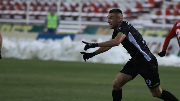 Съставът на Берое“ победи с 2:0 като гост Локомотив“ (Пловдив)