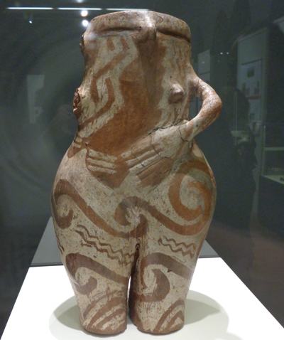 Керамичен съд, изобразяващ богинята-майка