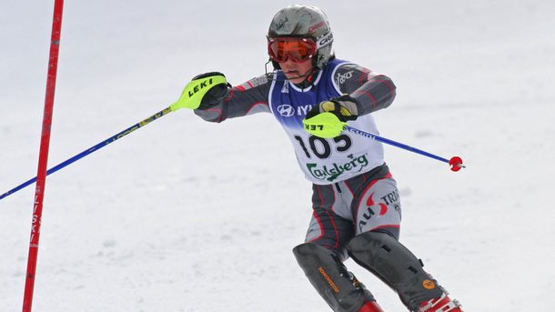 Българският алпиец Алберт Попов записа първа победа за годината след