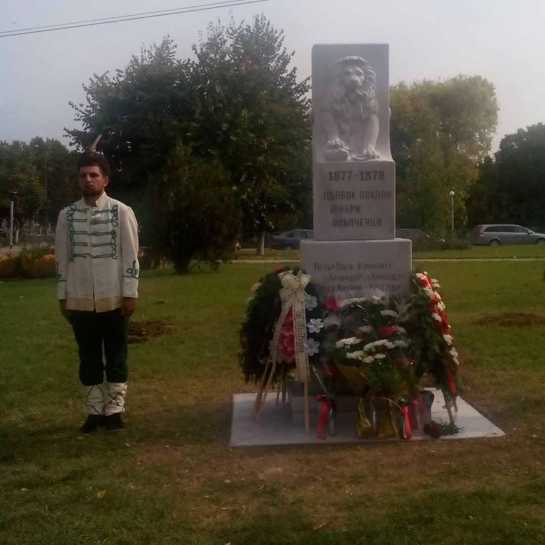 Откритият паметник на опълченци в Криводол; снимка: Жоро Александров