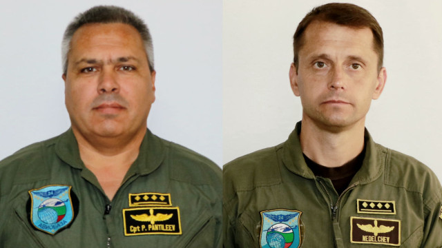 Двамата загинали пилоти майор Пламен Пантилеев и майор Стоян