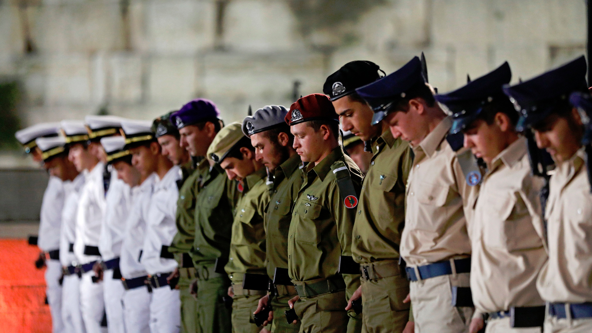С минута мълчание в Израел отбелязаха Деня на паметта в
