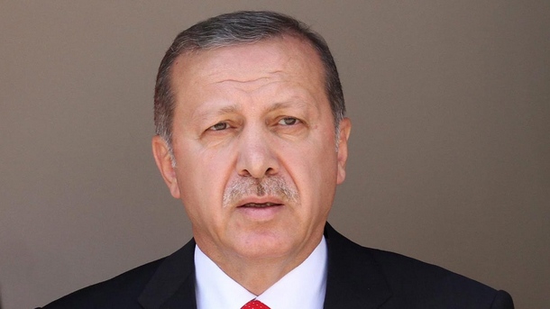 Турският президент Реджеп Ердоган започна официалната си визита в Сърбия