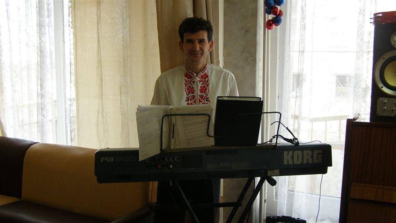 Любомир Гешковски, музикотерапевт
