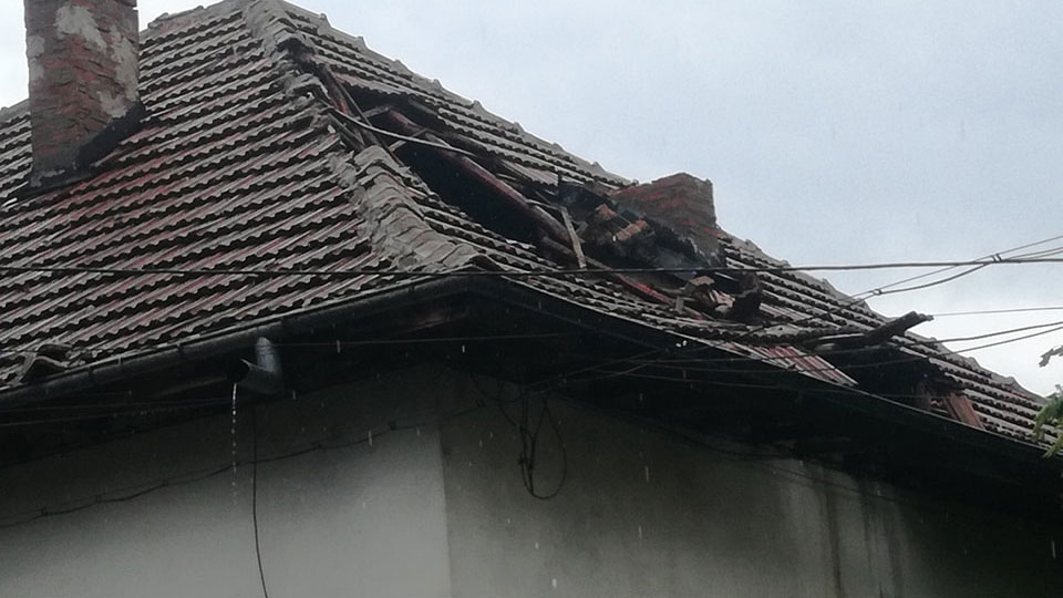 Бурята, която връхлетя Плевен на 15 май, е нанесла щети